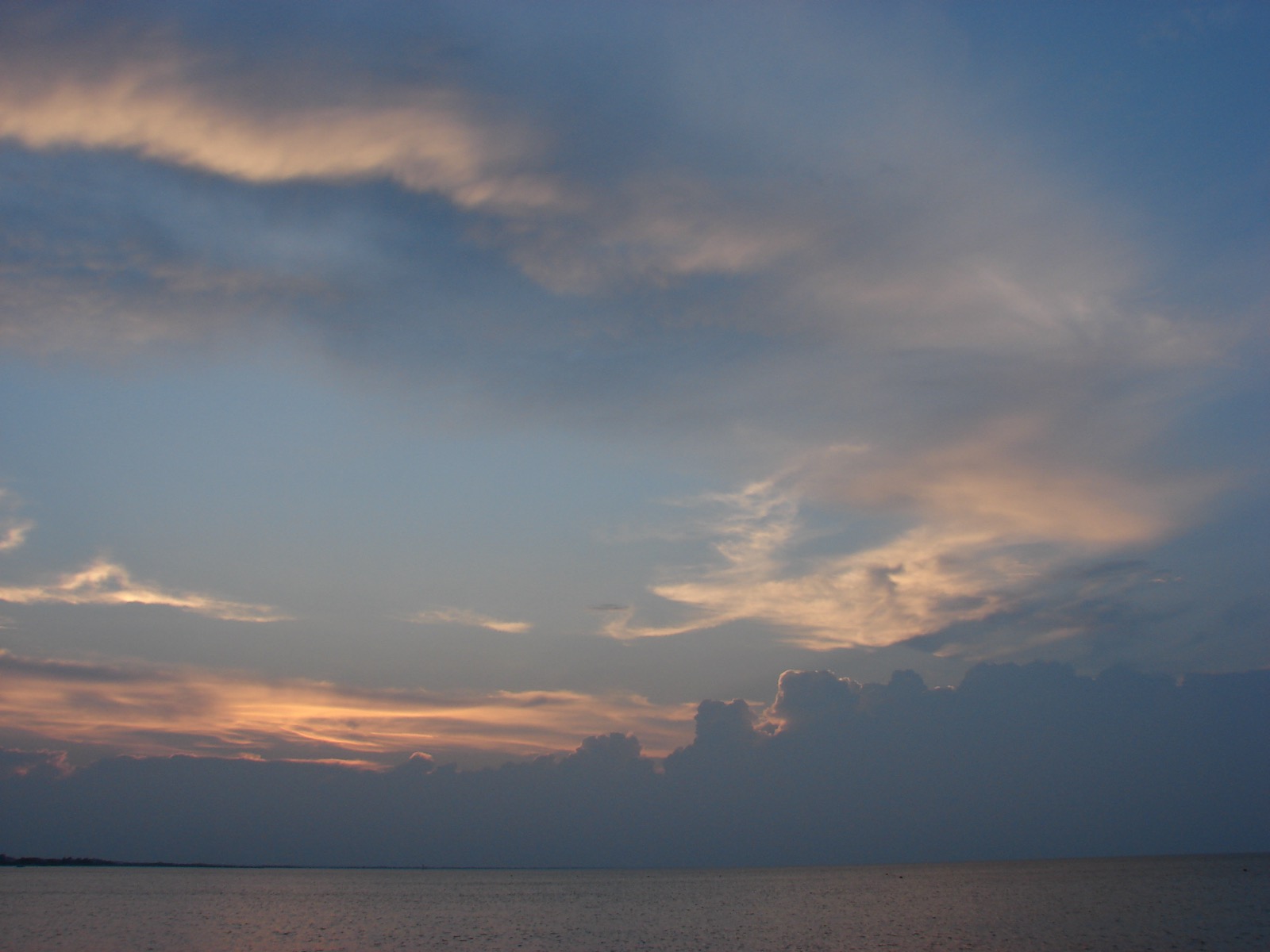 Twilight / dawn seascape